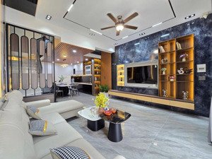 bán nhà gấp do cần tiền - nguyễn duy dương, quận 10 - 3pn - 3wc - giá cực tốt 3 tỷ 250