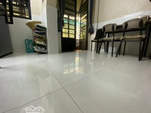 bán gấp nhà riêng tại đường cách mạng tháng tám, quận 10, tp.hcm giá 5,5 tỷ, diện tích 28 m2