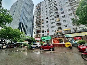 chung cư kđt yên hòa, đối diện đại sứ quán mỹ - 117m -3 ngủ, 2wc, phù hợp cho gia đình đông, đẹp