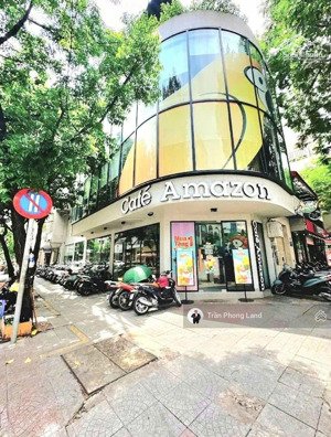 chính chủ gửi cho thuê nhà góc 2 mặt tiền 162 nguyễn thái bình, q1, 4.5x18m, trệt 2 lầu, 