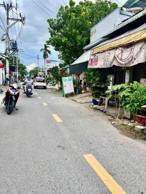 bán dãy trọ mặt tiền ht44 quận 12 thu nhập 15tr/tháng