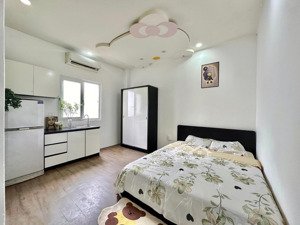 hệ thống phòng hầm xe rộng - thang máy - full nội thất tại phan xích long - phú nhuận