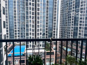 cho thuê căn góc siêu đẹp eco green saigon