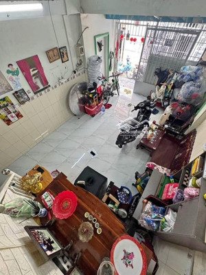 bán căn nhà dt lớn, giá rẻ, ngay gần chùa kiều đàm, trần xuân soạn, quận 7, chỉ nhỉnh 4 tỷ