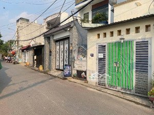 dãy trọ mt linh xuân 165m ngang 5.3m sổ riêng giá 6t8