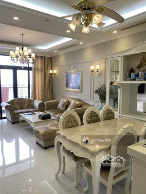 chủ nhà cần bán sớm căn 3 ngủ đã trang bị đủ nội thất cao cấp