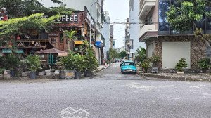 bán đất đấu giá tặng nhà 2 tầng khu công nghiệp lai xá. 55,2m2 giá chỉ 9,9tỷ chính chủ.