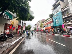 bán nhà tôn đức thắng - mặt phố - kinh doanh đỉnh- dt 40m mặt tiền 3.5m - nhà 5 tầng - nội thất dd