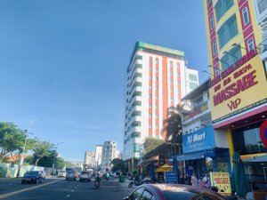 mặt tiền đường hoàng diệu - hải châu. siêu phẩm 240m2 ngang 8m.chính chủ