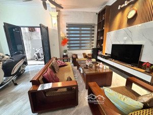 hơn 7 tỷ nhà dân xây, mặt ngõ ba gác- hàng xóm tân mai- 43m