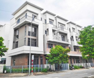 bán shophouse, liền kề giá tốt nhất dự án centa dimond vsip, sát chân đế 7 toà chung cư