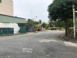 bán 82,5 m2 đất đấu giá giữa trung tâm hành chính huyện mê linh