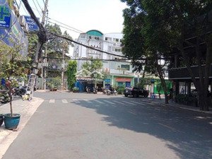 chính chủ bán gấp nhà mt khu k300.tân bình, dt 5x20.3 lầu st, giảm giá về 30 tỷ ( 32)lh 