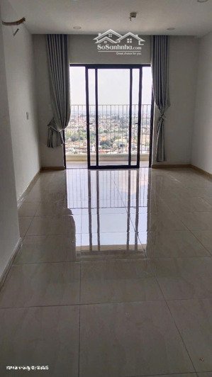 bán căn hộ bcons garden 58m2 2 phòng ngủ có lô gia view đẹp