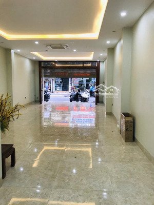 chính chủ cần cho thuê nhà gấp nhà 6 tầng, mới, thang máy trung yên 100m2 6 tầng 50tr/th