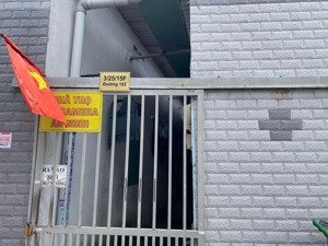 chính chủ bán dãy phòng trọ 10 phòng đường 182