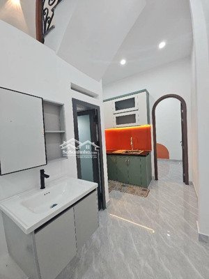 bán nhà tân phú, hẻm 6m, đường trần thủ độ, 2 tầng, 31m2, chỉ hơn 4 tỷ.