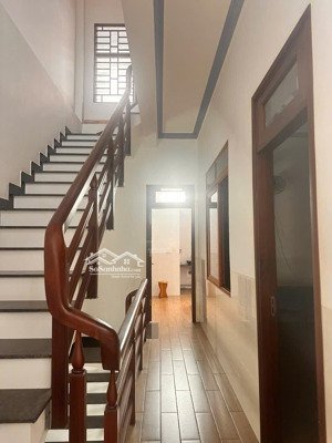 nhà 2 lầu mặt tiền chợ bình hoà 26 thuận an , 95m ngang 5m ngợp 5,8 tỷ