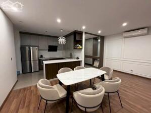 Bán căn hộ chung cư Resco Cổ Nhuế - Giá rẻ nhất – 3PN – Giá chi nhỉnh 5 tỷ - Sổ lâu dàu.