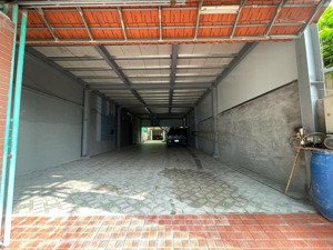 cho thuê kho tại ngõ 7 yên nội, mới xây dựng, dầm thép chắc chắn, trần cao thoáng mát, đường xe tải