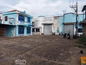 cho thuê kho xưởng 3.000 m2 giá 100 triệu / đường an phú tây hưng long huyện bình chánh tphcm