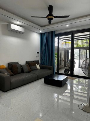 bán nhà mỹ gia gói 7 vị trí đẹp nhất đường rộng 18m đối diện shophouse gói 8!