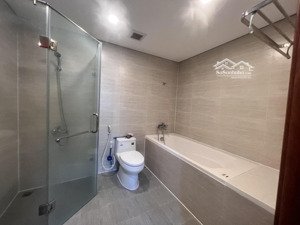 siêu phẩm căn hộ diamond goldmark city 104m2 chỉ 8.5 tỷ căn hộ đỉnh nhất trong tầm giá, sẵn sổ đỏ.