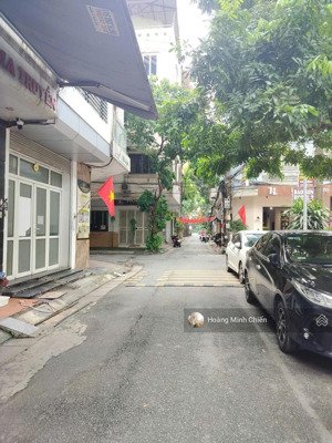 chính chủ cần bán nhà phân lô ngõ 40 ngụy như kon tum, diện tích 89m, 6 tầng, 31 tỷ