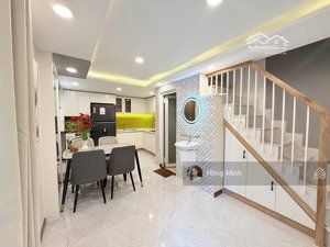 chính chủ bán gấp nhà mới full nội thất - 20m ra hxh huỳnh văn bánh - dt 3x8m - 2pn - 3,15 tỷ