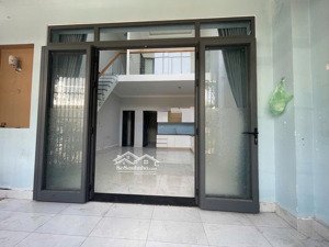 bán nhà chính chủ đường huỳnh tấn phát, nhà bè sổ hồng riêng, giá tốt