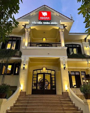 bán gấp biệt thự 2mặt tiền ngay phố tây xuân thuỷ, thảo điền, q2, dt: (24x26m)620m, giá: 150tỷ tl