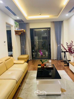 chính chủ bán chcc tại the legend tower - 2n2w - giá 7,5 tỷ - dt 73m2 - full nt - cần bán gấp