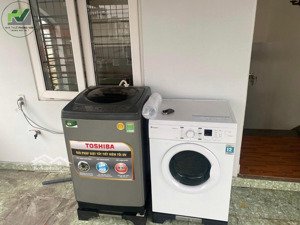 cho thuê nhà lô góc phố văn cao