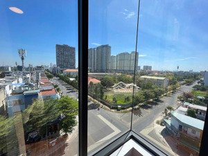 bán nhanh căn góc 2pn one verandah, 2 mặt kính view chill giá tốt 7.3 all in