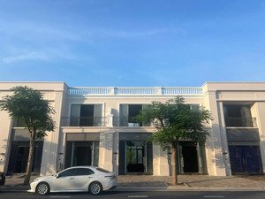 căn shophouse hp-267 mặt đường hạnh phúc gần vincom megamall, gần trường học, view sân golf 160ha