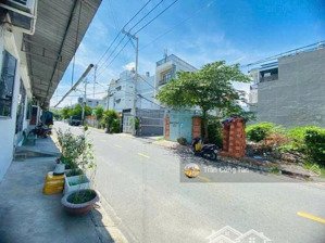 bán nhanh lô đât 78m2, cách phạm văn đồng 100m, hẻm xe hơi thoải mái, xây dựng 4 tầng, vuông vức