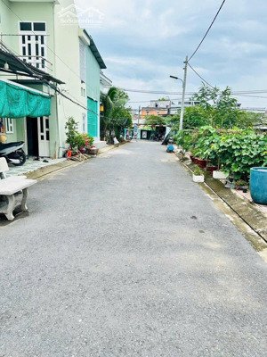 80m2 đất full thổ cư thích hơp đầu tư -chỉ 3ty2 cách lê văn lương 50m