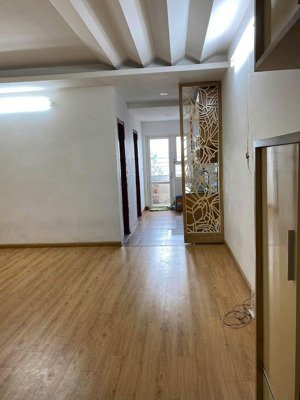 cho thuê cc vp6 linh đàm, hoàng liệt, thịnh liệt, hoàng mai, 68m2, 2pn, 2wc, đồ cb, 9 triệu