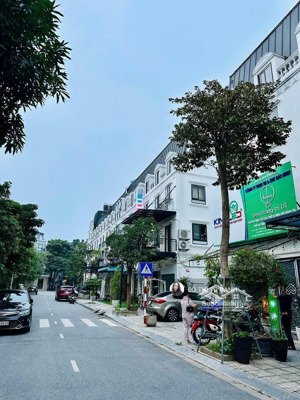 bán shophouse la casta văn phú mặt đường 20m, có thang máy, kinh doanh sầm uất_lh 