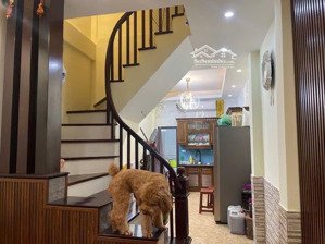 hơn 13 tỷ - phố vip ông ích khiêm -trung tâm ba đình - hiếm nhà bán . nhà 5 tầng, dtsd 45m2