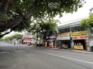 nhà cấp 4 đường trần nhật duật gần ngã tư cao bá quát