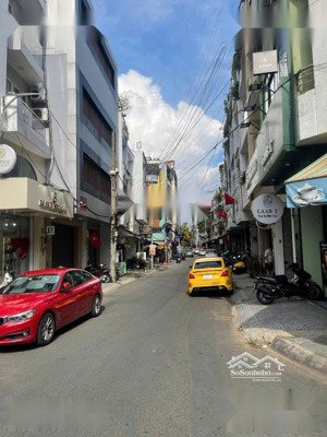 chính chủ cân bán nhà kê bên đại học ngoại thương d5 p25 -4x20 - 4 tầng -giá 15.9 tỷ 