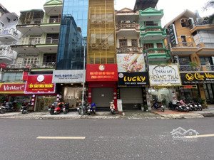 bán nhà mặt phố hoàng ngân - nguyễn thị định - đỗ quang