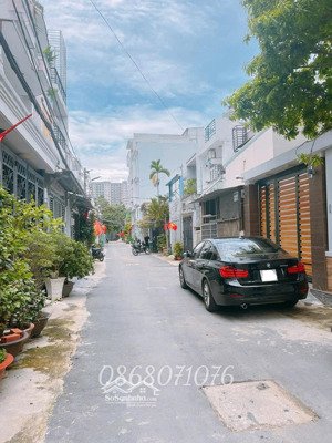 nhà đẹp 4 tầng sân thượng đường số phường tân thuận ôtô đổ trước nhà- dt: 5x13m - chỉ 11.5 tỷ