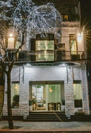 nhà mới đẹp - khu kinh doanh bàu cát sầm uất - cho thuê ngay - giá chỉ 30 triệu