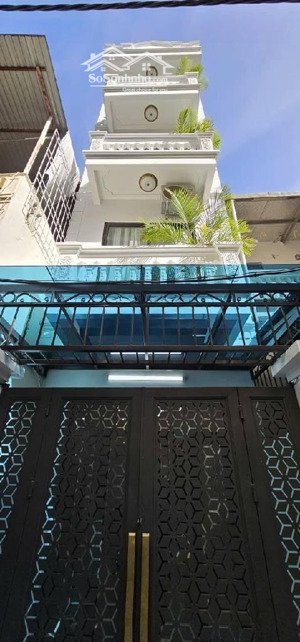 bán nhà kim giang - 40m2 , nhà 4 tầng thoáng sáng , full nội thất xịn về ở ngay