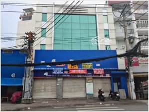 nhà 2 mặt tiền gần ngay chợ bà chiểu -giáp quận 1 - 8x20 - 2 lầu cho thuê 50.9 tỷ 