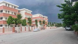 chính chủ cần bán gấp 40 m đất ngay cạnh trường học giá chỉ 2.5 tỷ