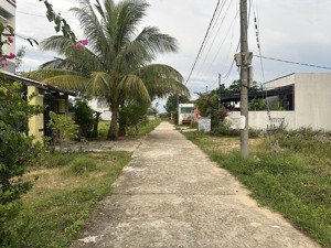 bán đất tại trục 29 khối hà my tây,ph điện bàn đông, giá 1ty950 dt 200m2, pháp lý đầy đủ, ngang 8m.