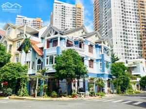 Bán Biệt Thự Góc 2 Mặt Tiền KDC Văn Minh-An Phú,Q2 DT:139.5m2(8mx19m)-Giá 36 tỷ